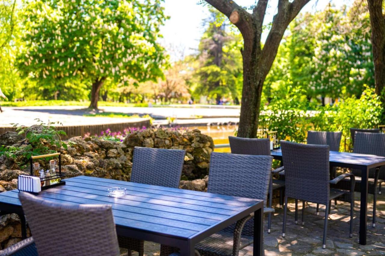 Hotel Ezeroto Stara Zagora Eksteriør bilde