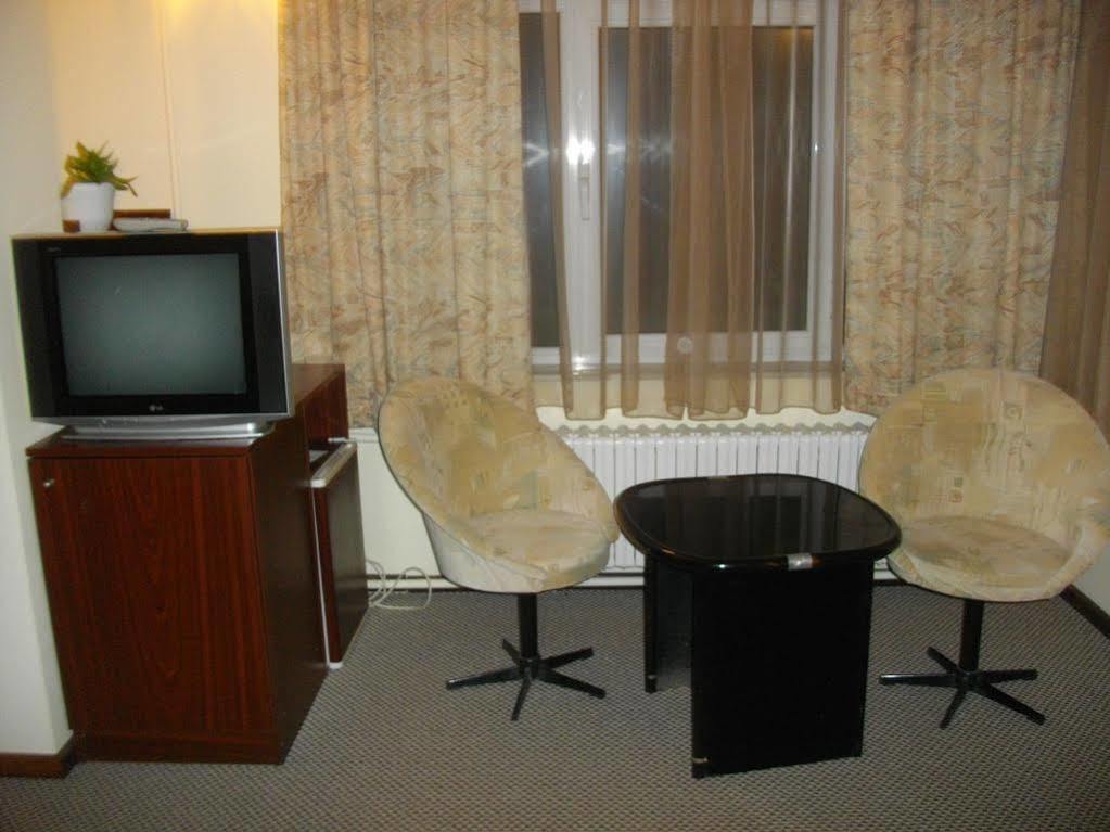 Hotel Ezeroto Stara Zagora Eksteriør bilde