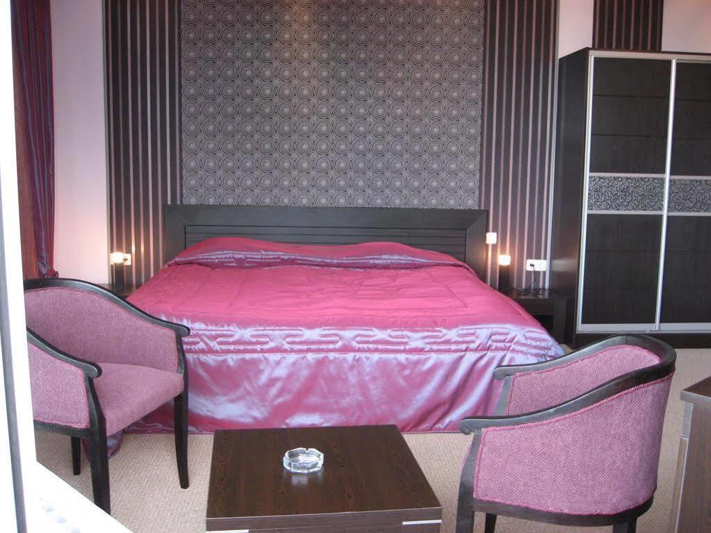 Hotel Ezeroto Stara Zagora Eksteriør bilde